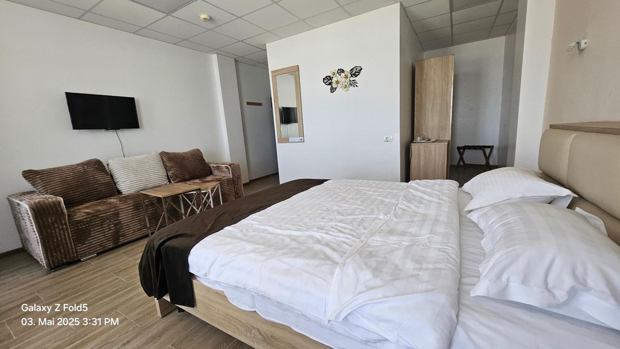 Hotel Solea Beach ママイア エクステリア 写真