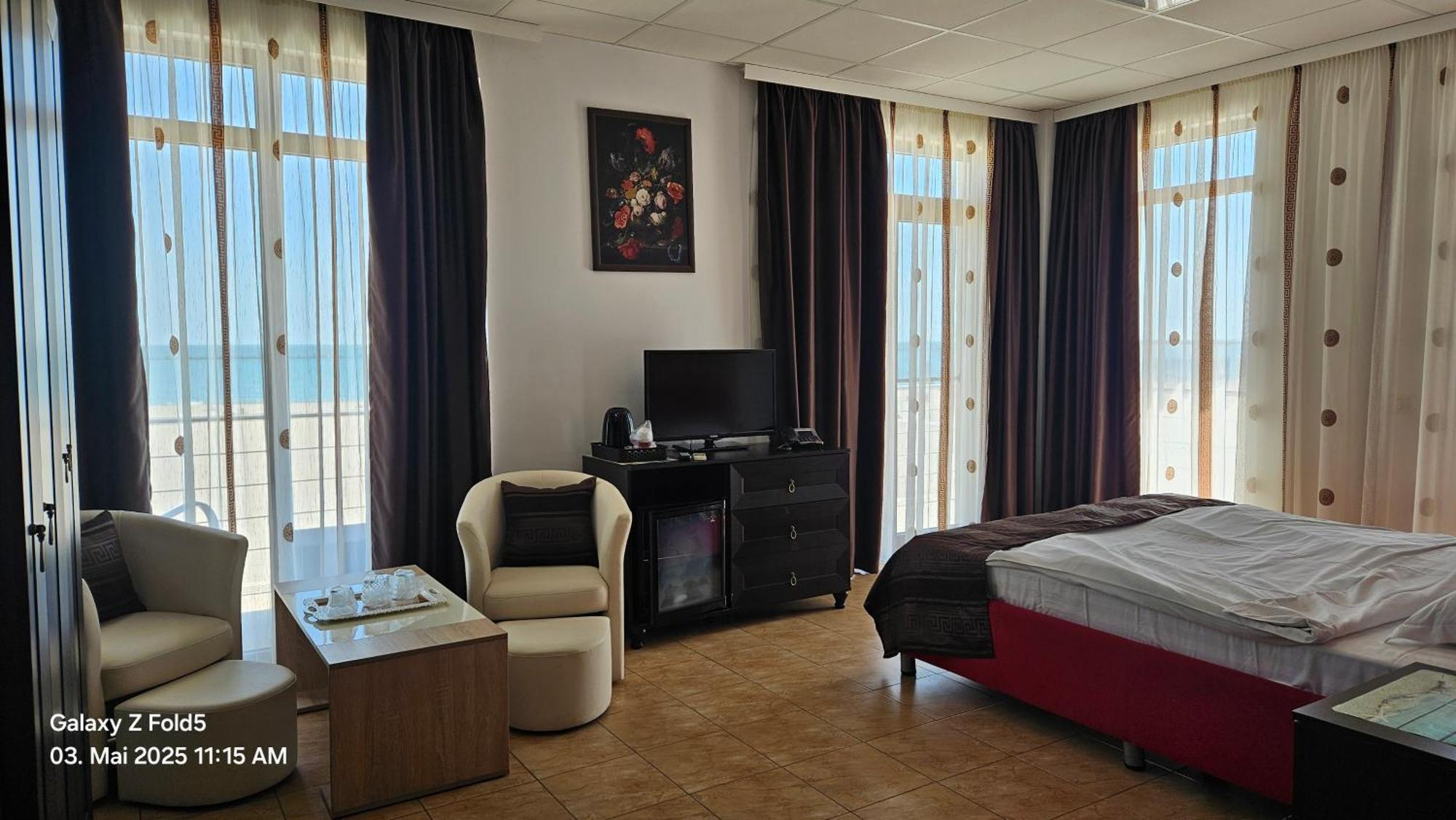 Hotel Solea Beach ママイア エクステリア 写真