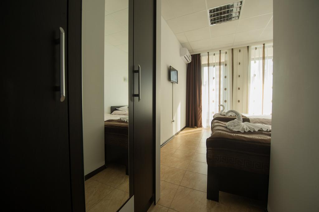 Hotel Solea Beach ママイア エクステリア 写真