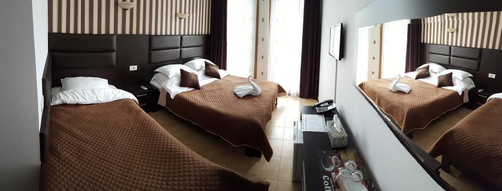Hotel Solea Beach ママイア エクステリア 写真